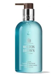 Molton Brown Balsam do rąk "Coastal Cypress & Sea Fennel" - 300 ml rozmiar: onesize. Dłonie Molton Brown. Za 100.99 zł.