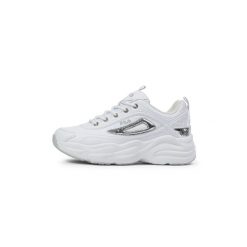 Sneakersy damskie Fila Skye Zp. Białe obuwie sportowe Fila, bez zapięcia. W wyprzedaży za 218.00 zł.