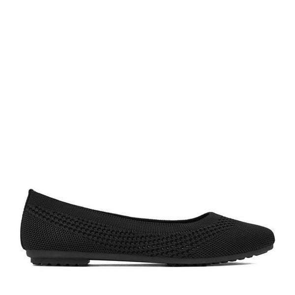 Baleriny JENNY. Czarne baleriny Jenny, bez wzorów, bez obcasa. Za 69.99 zł.