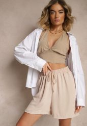 Beżowe Szorty z Wiskozą High Waist Puvione. Brązowe szorty Renee, bez wzorów, z wiskozy, z podwyższonym stanem. Za 24.99 zł.