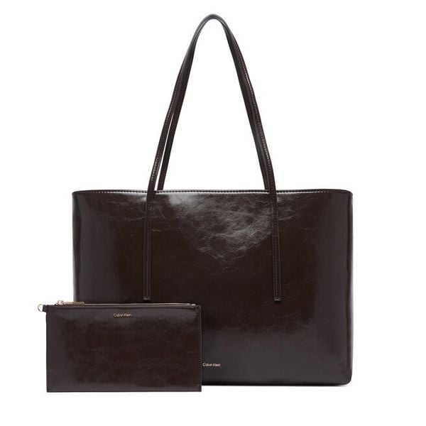 Torebka Calvin Klein. Brązowe shopper Calvin Klein, bez wzorów, bez dodatków. Za 474.99 zł.