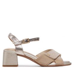 Sandały Tamaris. Brązowe sandały Tamaris, bez wzorów, bez obcasa, na słupku, bez zapięcia. Za 219.99 zł.