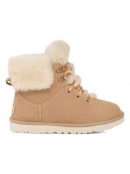 UGG Skórzane botki "W Classic Mini Alpine Lace" w kolorze beżowym rozmiar: 38. Brązowe botki UGG, bez wzorów, ze skóry, bez obcasa, bez zapięcia. Za 358.00 zł.
