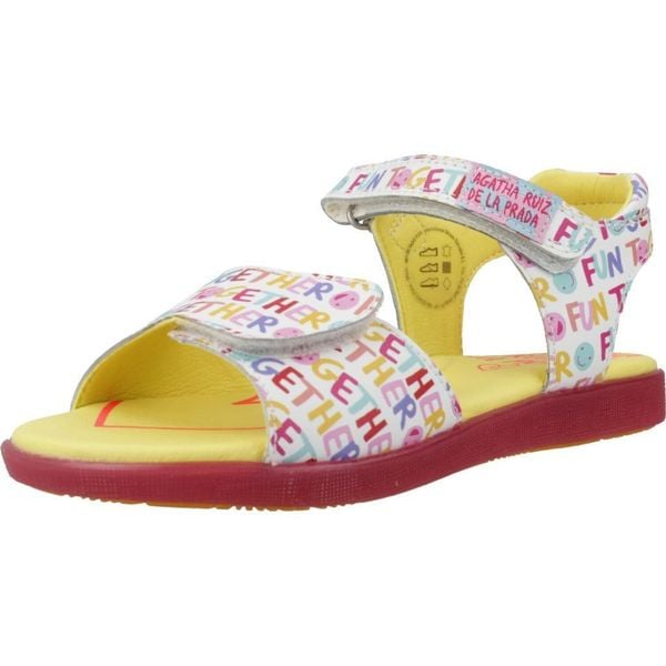 Sandały AGATHA RUIZ DE LA PRADA 242964A Biały. Białe sandały Agatha Ruiz de la Prada, bez wzorów, ze skóry, bez obcasa, bez zapięcia. Za 252.71 zł.