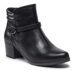 Botki Caprice. Czarne botki Caprice, bez wzorów, bez obcasa, na słupku, bez zapięcia. Za 449.99 zł.
