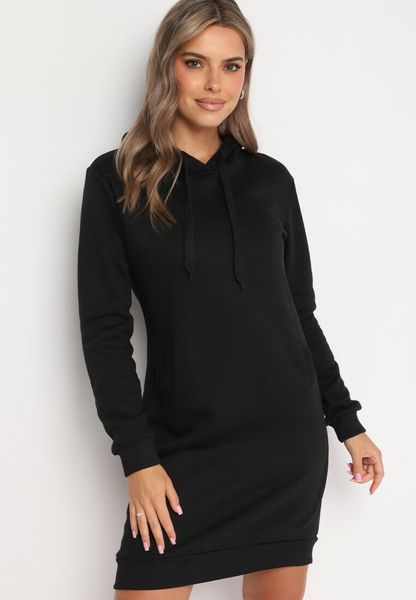 Czarna Tunika Bluza z Bawełną Kapturem i Sznurkami Mivilora. Czarne bluzy Born2be, do pracy, s, bez wzorów, z bawełny, biznesowe, bez kołnierzyka, bez ramiączek. Za 34.99 zł.