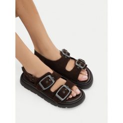 Sandały G-Star. Brązowe sandały G-Star, bez wzorów, retro, bez obcasa, na płaskiej podeszwie, bez zapięcia. Za 159.99 zł.