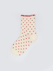 Skarpety damskie długie w czerwone serduszka białe Hartisa 100. Białe skarpety Big Star, bez wzorów, z wiskozy. Za 19.99 zł.