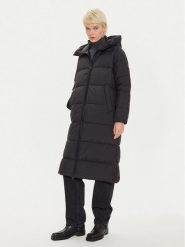 Save The Duck Płaszcz zimowy D41871W RECY19 Czarny Relaxed Fit. Czarne płaszcze Save the duck, na zimę, bez wzorów, z syntetyku, bez kaptura. Za 1,069.00 zł.