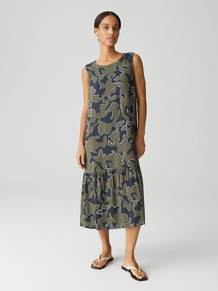 OPUS Sukienka w kolorze oliwkowo-granatowym rozmiar: 34. Brązowe sukienki Opus, bez wzorów, z bawełny, bez kołnierzyka, bez ramiączek, midi. Za 121.99 zł.