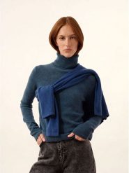 Just Cashmere Kaszmirowy golf "Ava" w kolorze granatowym rozmiar: S. Niebieskie golfy Just Cashmere, s, bez wzorów, z kaszmiru, bez ramiączek. Za 544.95 zł.