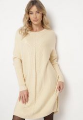 Jasnobeżowa Dzianinowa Sukienka o Prostym Kroju i Wzorzystym Splocie Melisira. Brązowe sukienki Born2be, na co dzień, uniwersalny, bez wzorów, z dzianiny, eleganckie, bez kołnierzyka, bez ramiączek, maxi, proste. Za 74.99 zł.