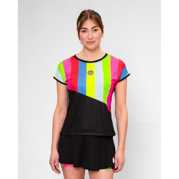 Damski tank top Bidi Badu New York. Czarne topy BIDI BADU, bez wzorów, bez kołnierzyka, bez ramiączek. Za 237.00 zł.