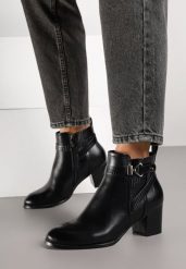 Czarne Botki na Słupku z Metaliczną Aplikacją przy Cholewce Tulianis. Czarne botki Born2be, z aplikacjami, z jeansu, bez obcasa, na obcasie, bez zapięcia. Za 179.99 zł.