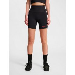 Szorty damskie Hummel Hiit Intensity. Czarne obuwie sportowe Hummel, bez zapięcia, na fitness i siłownię. Za 234.00 zł.