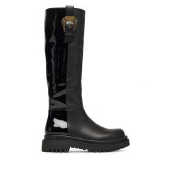 Kozaki Versace Jeans Couture. Czarne kozaki Versace Jeans Couture, z jeansu, bez obcasa, na płaskiej podeszwie, bez zapięcia. Za 1,399.00 zł.