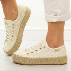 Beżowe trampki damskie, espadryle Lee Cooper 4328. Brązowe espadryle Lee Cooper, bez wzorów, z jeansu, bez obcasa, bez zapięcia. Za 169.00 zł.