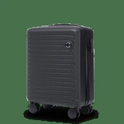 Walizka KABINOWA Wings ABS+ COOT 20" Black. Czarne walizki Wings, bez wzorów. Za 219.00 zł.