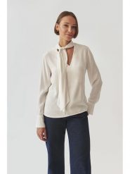 TATUUM Bluzka w kolorze kremowym rozmiar: 42. Brązowe bluzki Tatuum, bez wzorów, z wiskozy, bez kołnierzyka, bez ramiączek. Za 137.95 zł.