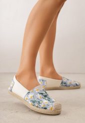 Niebieskie Espadryle z Plecionką i Kwiatowym Haftem Alenara. Niebieskie espadryle Born2be, z aplikacjami, z jeansu, bez obcasa, bez zapięcia. Za 69.99 zł.