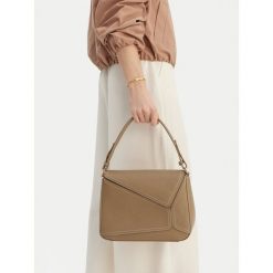 Torebka GINO ROSSI. Brązowe torebki klasyczne Gino Rossi, bez wzorów, bez dodatków. Za 199.99 zł.