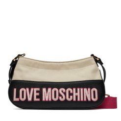 Torebka LOVE MOSCHINO. Czarne torebki klasyczne Love Moschino, bez wzorów, bez dodatków. Za 719.99 zł.