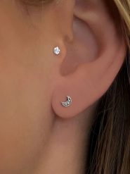 Eclat d'Argent Srebrne kolczyki-wkrętki z cyrkoniami rozmiar: onesize. Szare kolczyki Eclat d'Argent, z cyrkonią, srebrne. Za 113.10 zł.