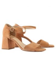 Högl Skórzane sandały "Beatrice" w kolorze beżowym na obcasie rozmiar: 39. Brązowe sandały Högl, bez wzorów, z otwartym noskiem, bez obcasa, na koturnie, bez zapięcia. Za 327.32 zł.