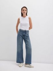 MAVI Dżinsy "Malibu" - Comfort fit - w kolorze niebieskim rozmiar: W31/L28. Niebieskie jeansy Mavi, l, bez wzorów, z podwyższonym stanem. Za 144.95 zł.
