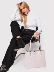 Torebka Guess. Czerwone torebki klasyczne Guess, z aplikacjami, bez dodatków. Za 359.99 zł.
