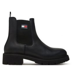 Sztyblety Tommy Jeans. Czarne botki Tommy Jeans, bez wzorów, z jeansu, bez obcasa, na płaskiej podeszwie, bez zapięcia. Za 699.99 zł.