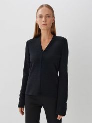 Someday Sweter w kolorze czarnym rozmiar: 38. Czarne swetry someday., bez wzorów, bez ramiączek. Za 131.74 zł.
