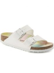 Birkenstock Klapki "Arizona" w kolorze białym rozmiar: 41. Białe klapki Birkenstock, bez wzorów, z otwartym noskiem, bez obcasa. Za 358.45 zł.