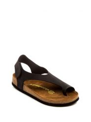 Comfortfusse Skórzane sandały w kolorze czarnym rozmiar: 38. Czarne sandały Comfortfüße, bez wzorów, z otwartym noskiem, bez obcasa, bez zapięcia. Za 252.99 zł.