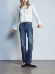 Jeansy flare - niebieski. Niebieskie jeansy Reserved, bez wzorów. Za 139.99 zł.