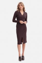 Bawełniana sukienka dzianinowa ołówkowa z dekoltem V c.brąz. Sukienki Bewear, do pracy, m, bez wzorów, z bawełny, biznesowe, bez kołnierzyka, bez ramiączek, ołówkowe. Za 249.00 zł.
