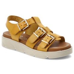 Sandały damskie Hee, cholewka ze skóry naturalnej paski z regulacją na klamry grubsza podeszwa casualowy styl, żółte, 26100. Żółte sandały Hee, bez wzorów, ze skóry, bez obcasa, na platformie, bez zapięcia. Za 309.00 zł.