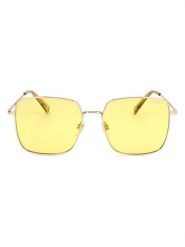 Levi's Damskie okulary przeciwsłoneczne w kolorze złoto-żółtym rozmiar: 56. Żółte okulary przeciwsłoneczne Levi's®, bez wzorów, z tworzywa sztucznego. Za 169.95 zł.