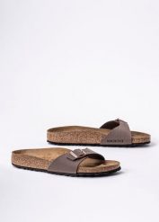 Birkenstock Madrid BFBC Klapki damskie brązowe. Brązowe klapki Birkenstock, bez wzorów, bez obcasa. Za 259.99 zł.