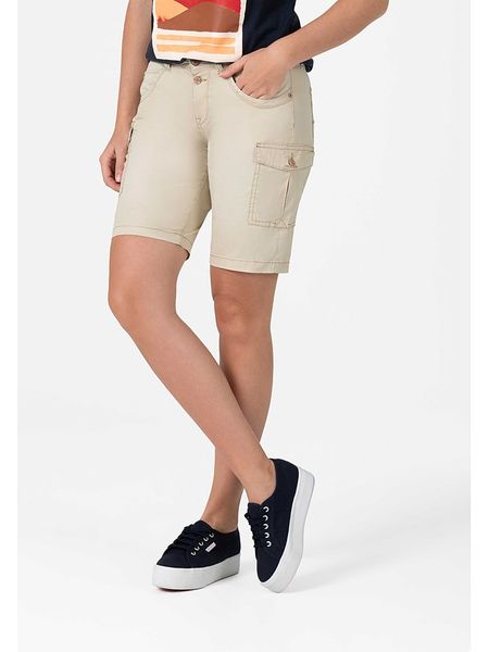 Timezone Bermudy "Nali" w kolorze beżowym rozmiar: W32. Brązowe szorty Timezone, z aplikacjami. Za 74.99 zł.
