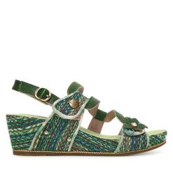 Sandały Laura Vita. Zielone sandały Laura Vita, bez wzorów, bez obcasa, na koturnie, bez zapięcia. Za 399.99 zł.