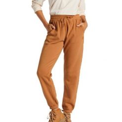 Spodnie turystyczne damskie Billabong Halifax. Brązowe spodnie dresowe Billabong, bez wzorów, z bawełny. W wyprzedaży za 154.00 zł.