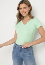 Jasnozielony T-shirt z Bawełny z Guzikami Liseriana. Zielone t-shirty Born2be, l, bez wzorów, z bawełny, bez kołnierzyka, bez ramiączek. Za 29.99 zł.
