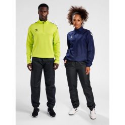Jogging Hummel All-weather. Czarne spodnie sportowe Hummel, s, bez wzorów, z dresówki, do biegania. Za 233.50 zł.