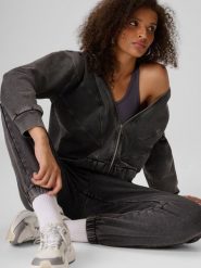 4F Bluza dresowa regular z kapturem damska - szara XL. Szare bluzy 4f, uniwersalny, bez wzorów, z dresówki, z kapturem. Za 199.99 zł.