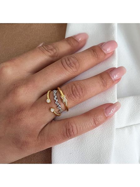 Les Petites Précieuses Srebrny pierścionek z cyrkoniami rozmiar: 60. Szare pierścionki Les Petites Précieuses, z cyrkonią, srebrne. Za 113.90 zł.