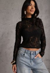 Czarna Bluzka Półgolf z Koronki Dinita. Czarne bluzki Renee, s, bez wzorów, z jeansu, eleganckie, bez kołnierzyka, bez ramiączek. Za 79.99 zł.