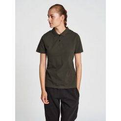 Damska koszulka polo Hummel Red Classic. Szare koszulki polo Hummel, na wiosnę, l, bez wzorów, z bawełny, bez kołnierzyka, bez ramiączek. Za 166.50 zł.