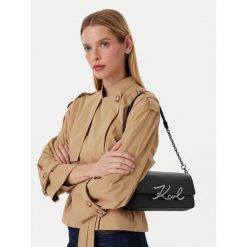 Torebka KARL LAGERFELD. Czarne torebki klasyczne KARL LAGERFELD, bez wzorów, bez dodatków. Za 1,199.00 zł.