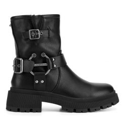 Botki MEXX. Czarne botki Mexx, bez wzorów, bez obcasa, na płaskiej podeszwie, bez zapięcia. Za 379.99 zł.